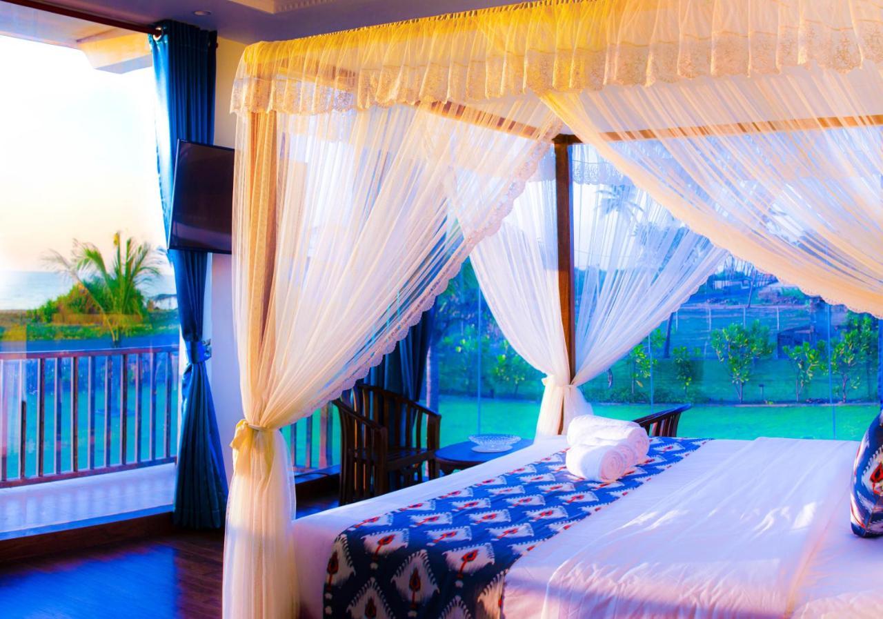 Hotel Calypso Sunset Iranawila Exterior foto